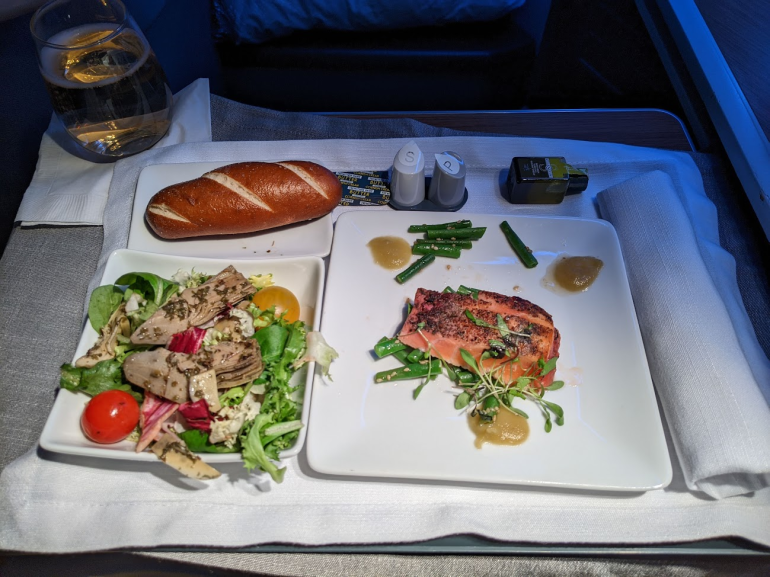 meal in aa flagship business