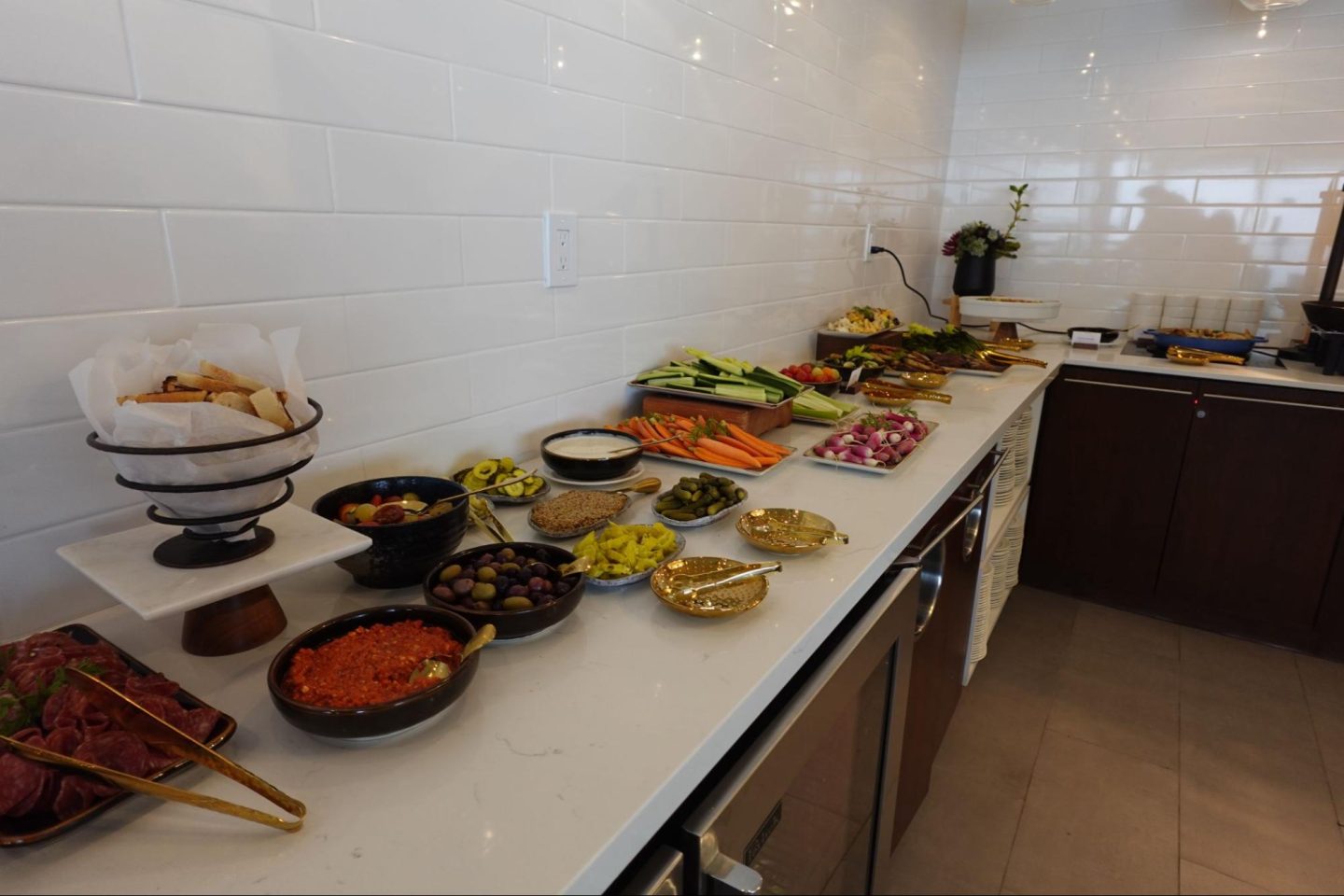 Hyatt Regency Club San Francisco rotating buffet menu meals hot food