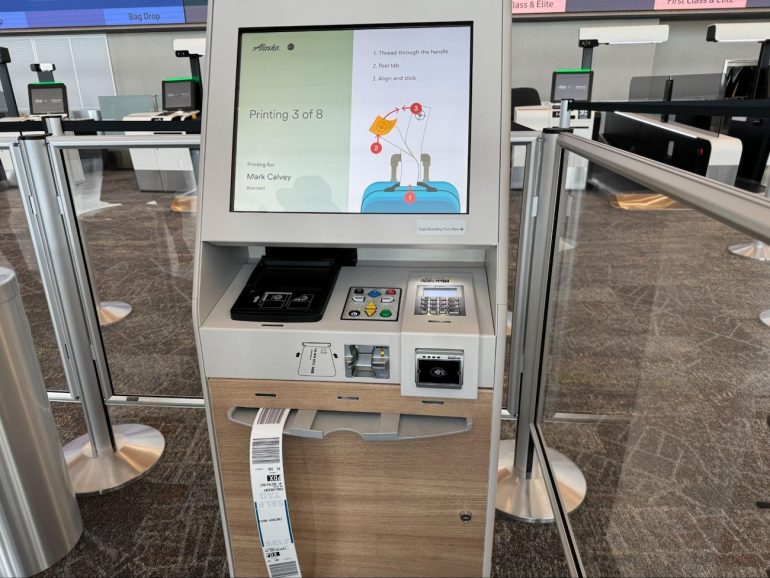 Alaska Airlines bag tag print