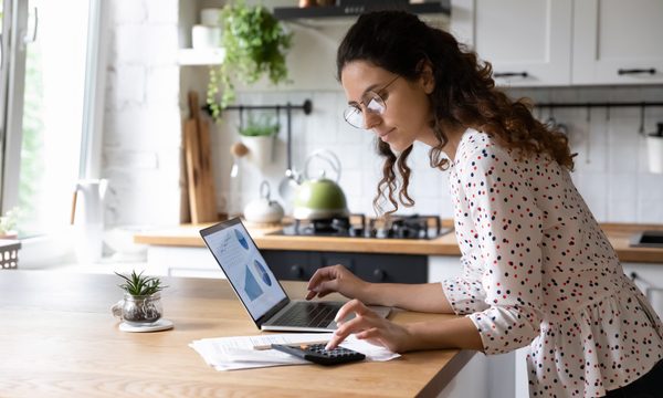 6 Ways to Simplify Your Finances in 2026