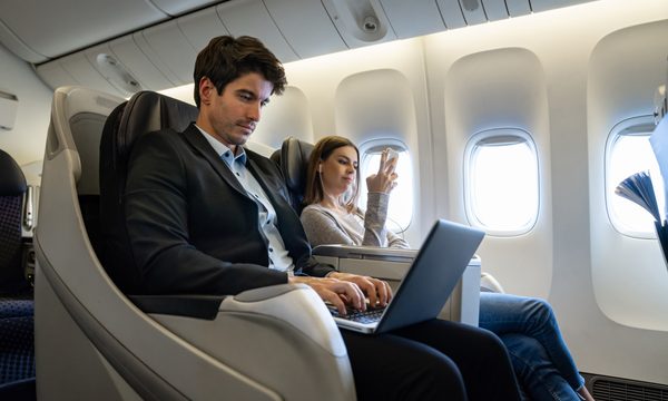 Delta SkyMiles Platinum Business AmEx: Delivers for the Delta Devotee