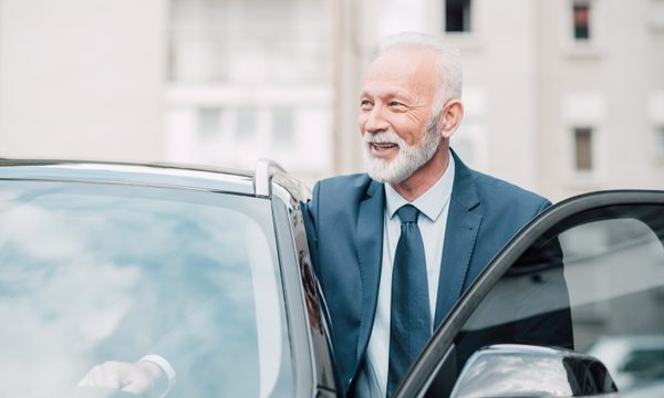 5 Things to Know About BMW Credit Cards