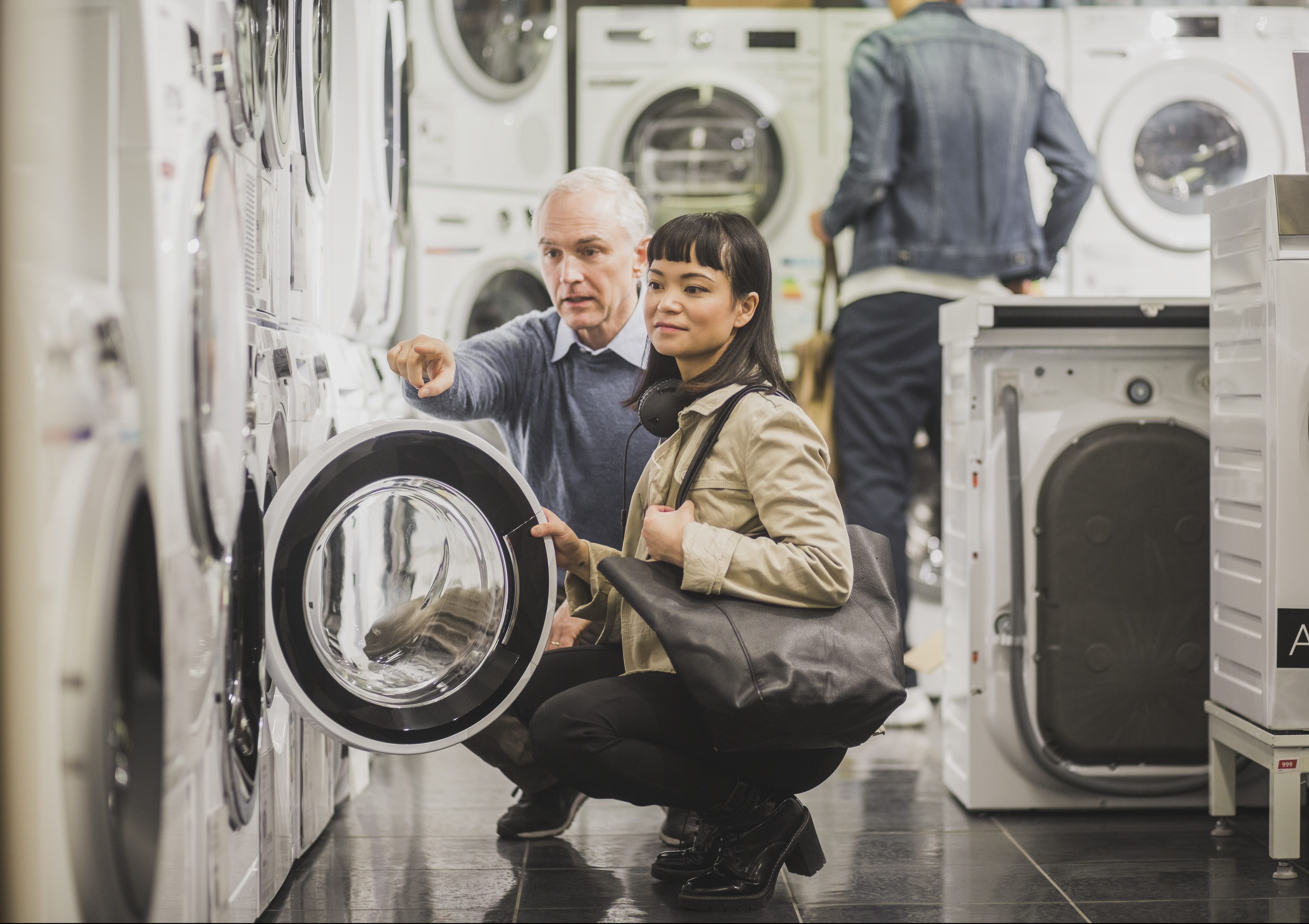 How to Save Money With Credit Cards When Prices Are High