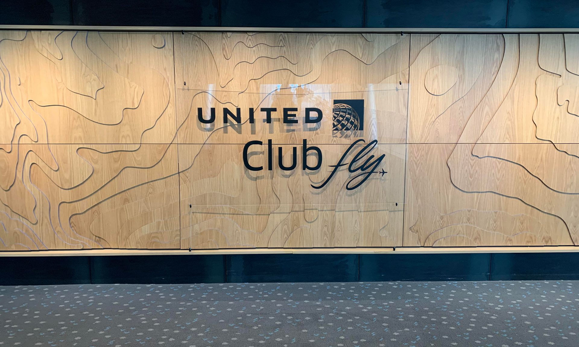 United Club Fly entrance