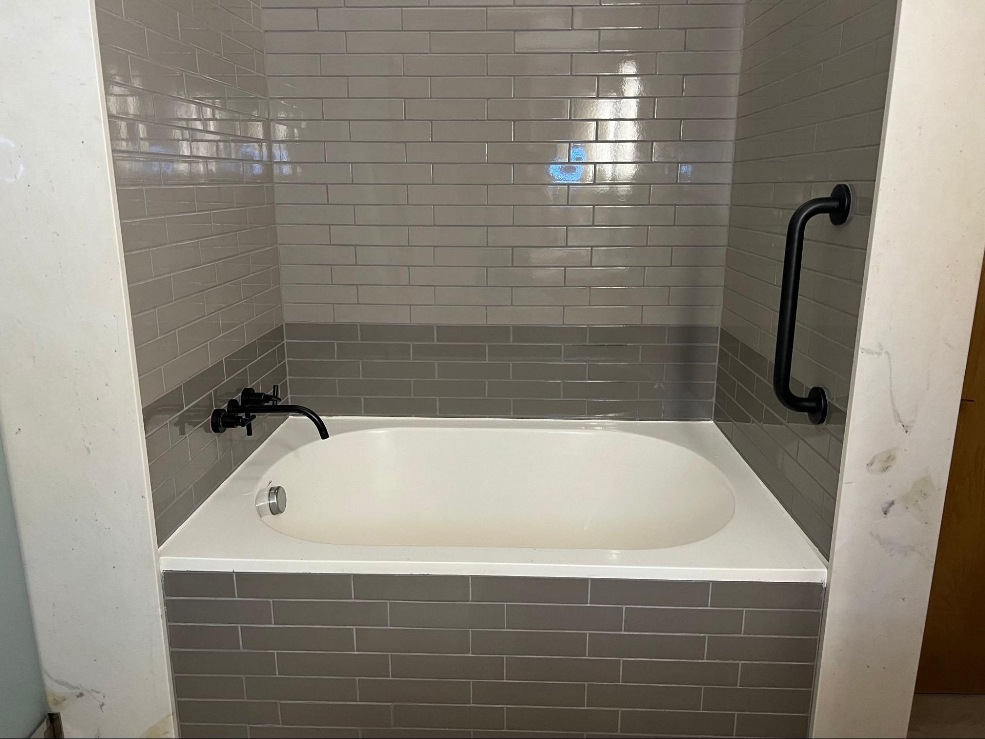 Bathing, Tub, Bathtub