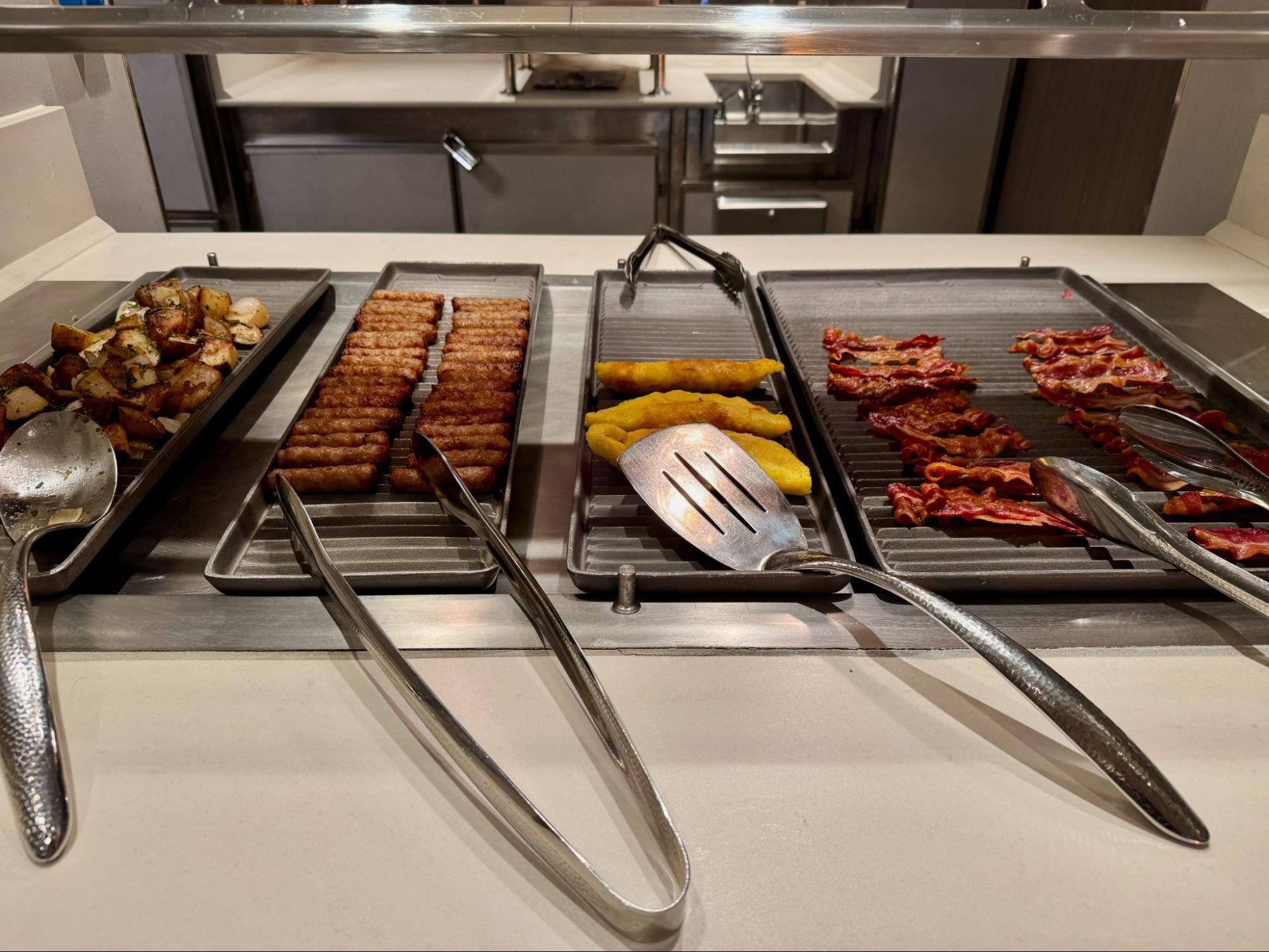 norwegian cruise line NCL Aqua buffet breakfast