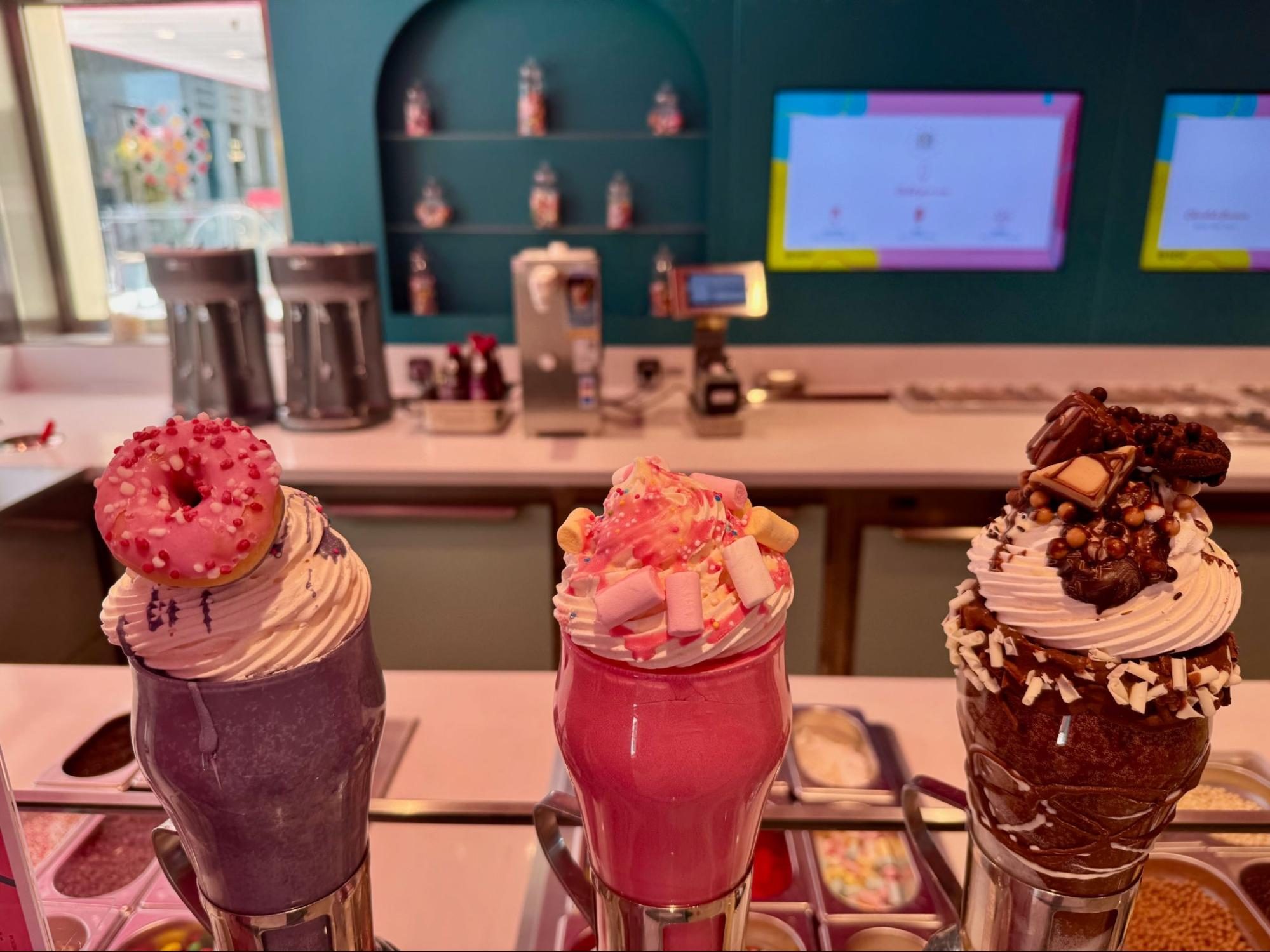 Cream, Dessert, Food