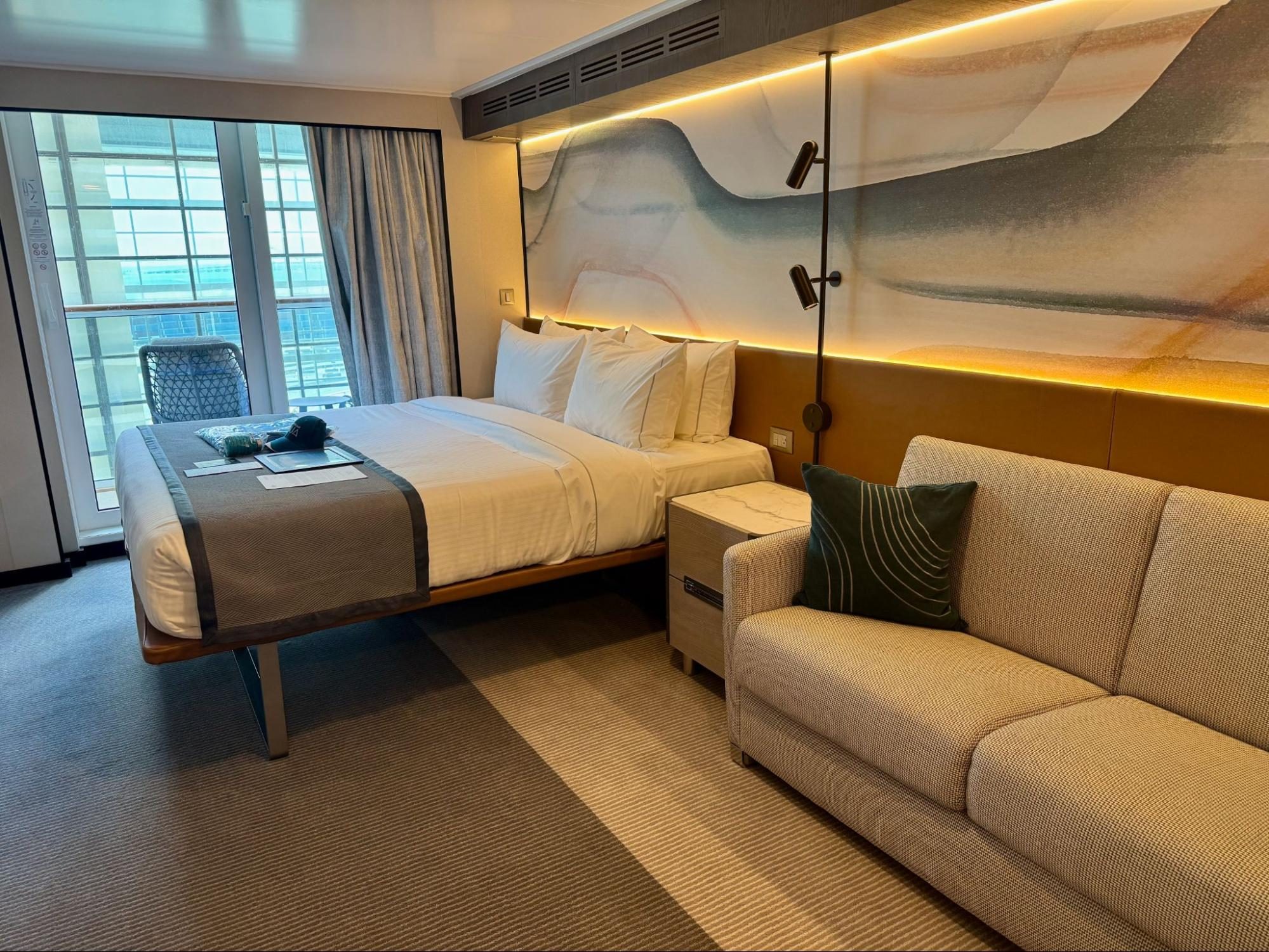 Furniture, Home Decor, Spa