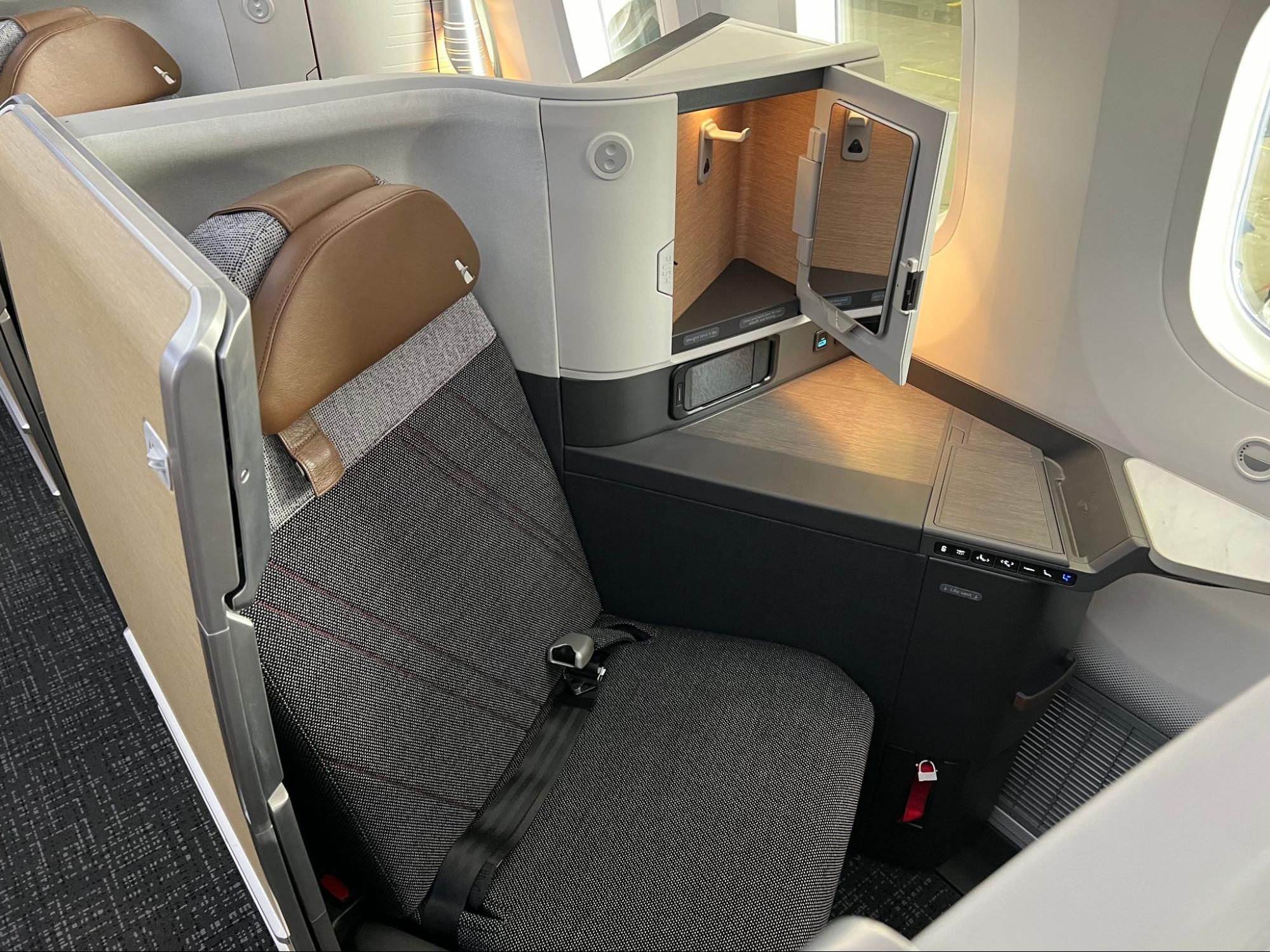 Transportation, Vehicle, Aircraft