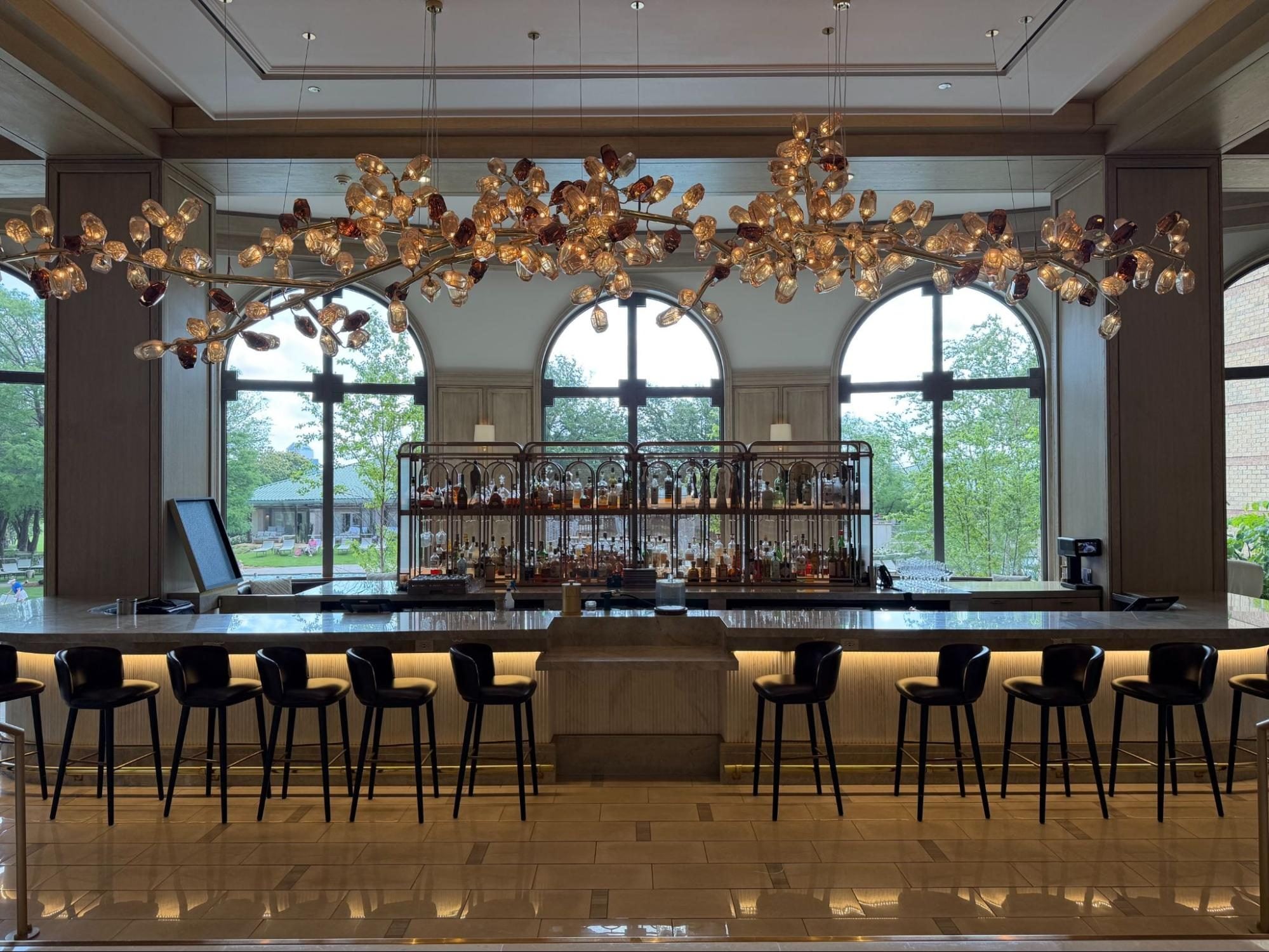 Bar, Chandelier, Lamp